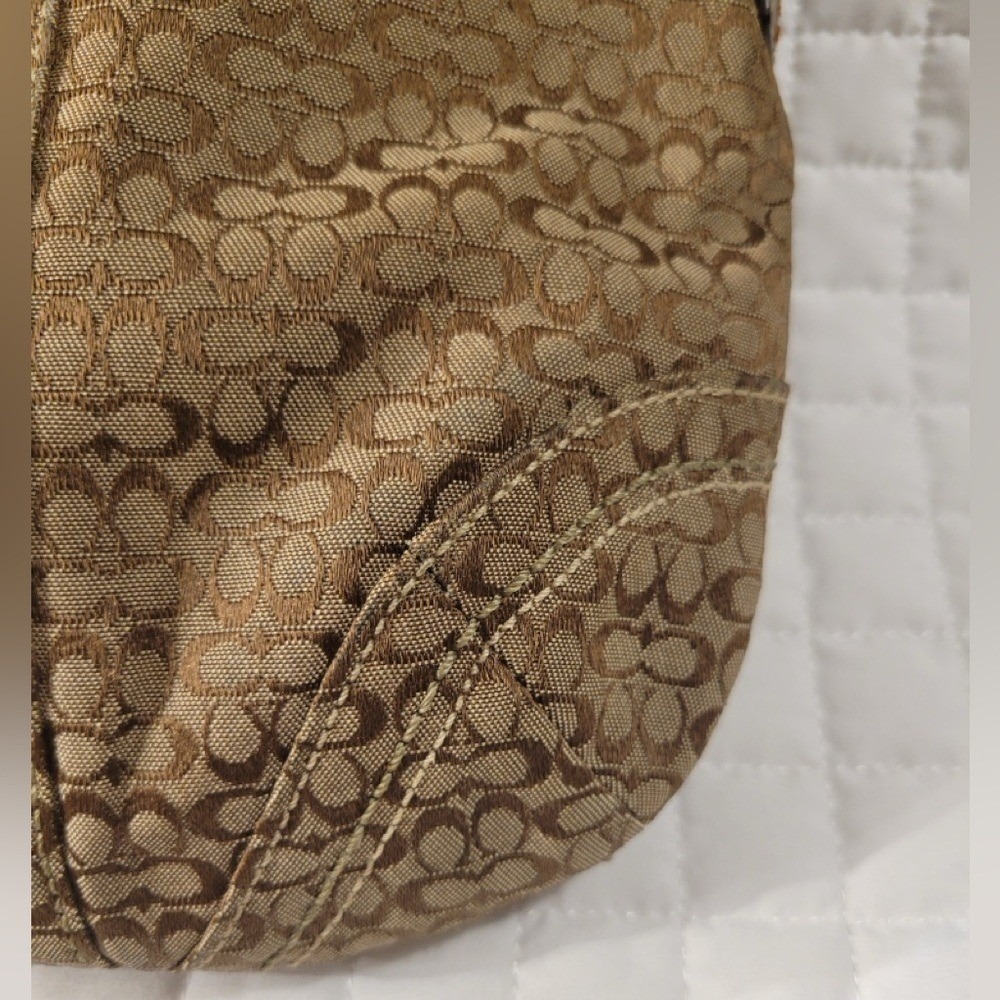 VTG Y2K Coach 44718 Brown Mini C Signature Soho Buckle Swingpack Crossbody Purse - Picture 5 of 16
